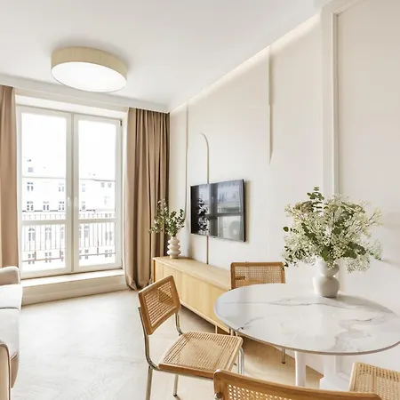 Lägenhet Almond Penthouse