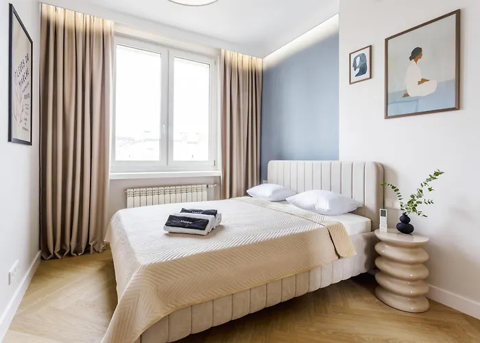 Almond Penthouse Warsaw