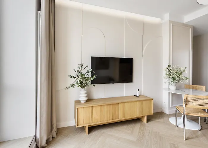 Almond Penthouse * Varşova