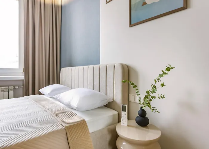 Almond Penthouse * Varşova